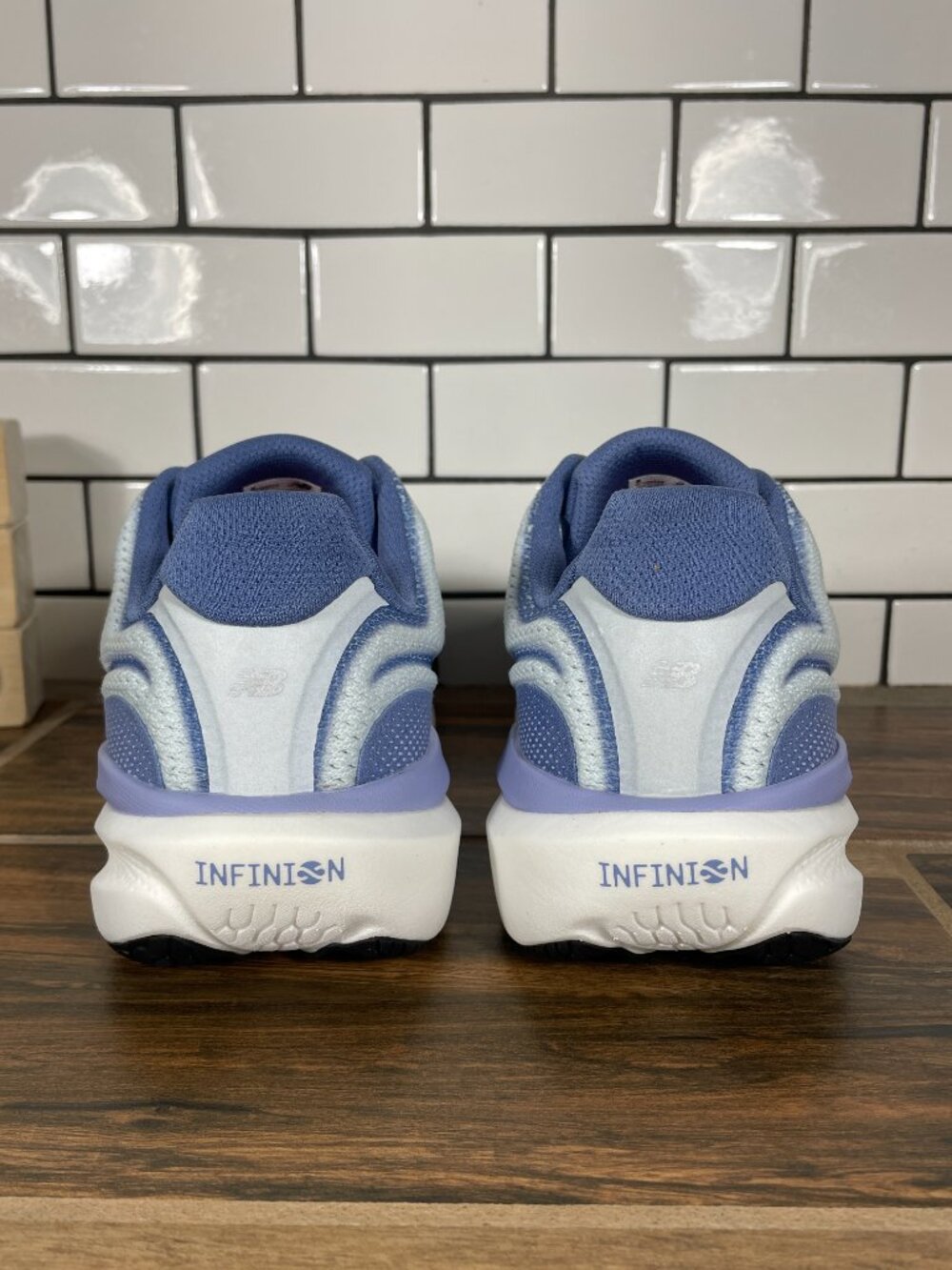 New Balance 1080v15 Running Shoes Womens Size 7.5 Multicolor Cushioned Sneakers - Picture 4 of 12